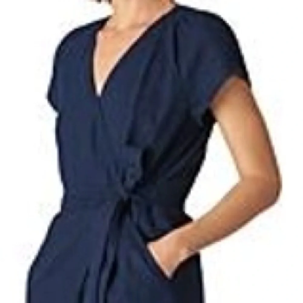 Whistles Etta Cropped 100% Linen Jumpsuit Size 8 - Picture 6 of 10